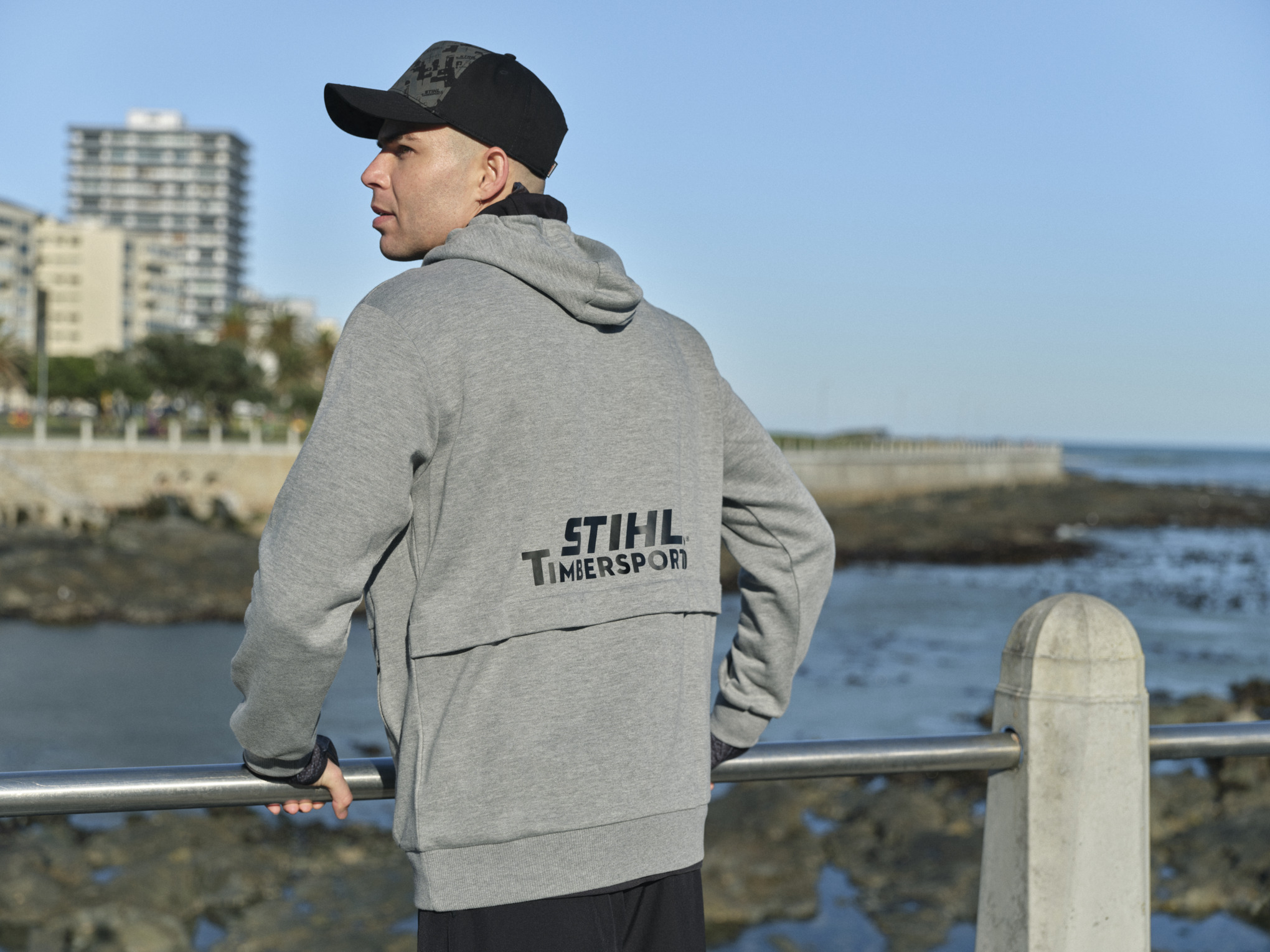 Sudadera con capucha con logotipo TIMBERSPORTS®