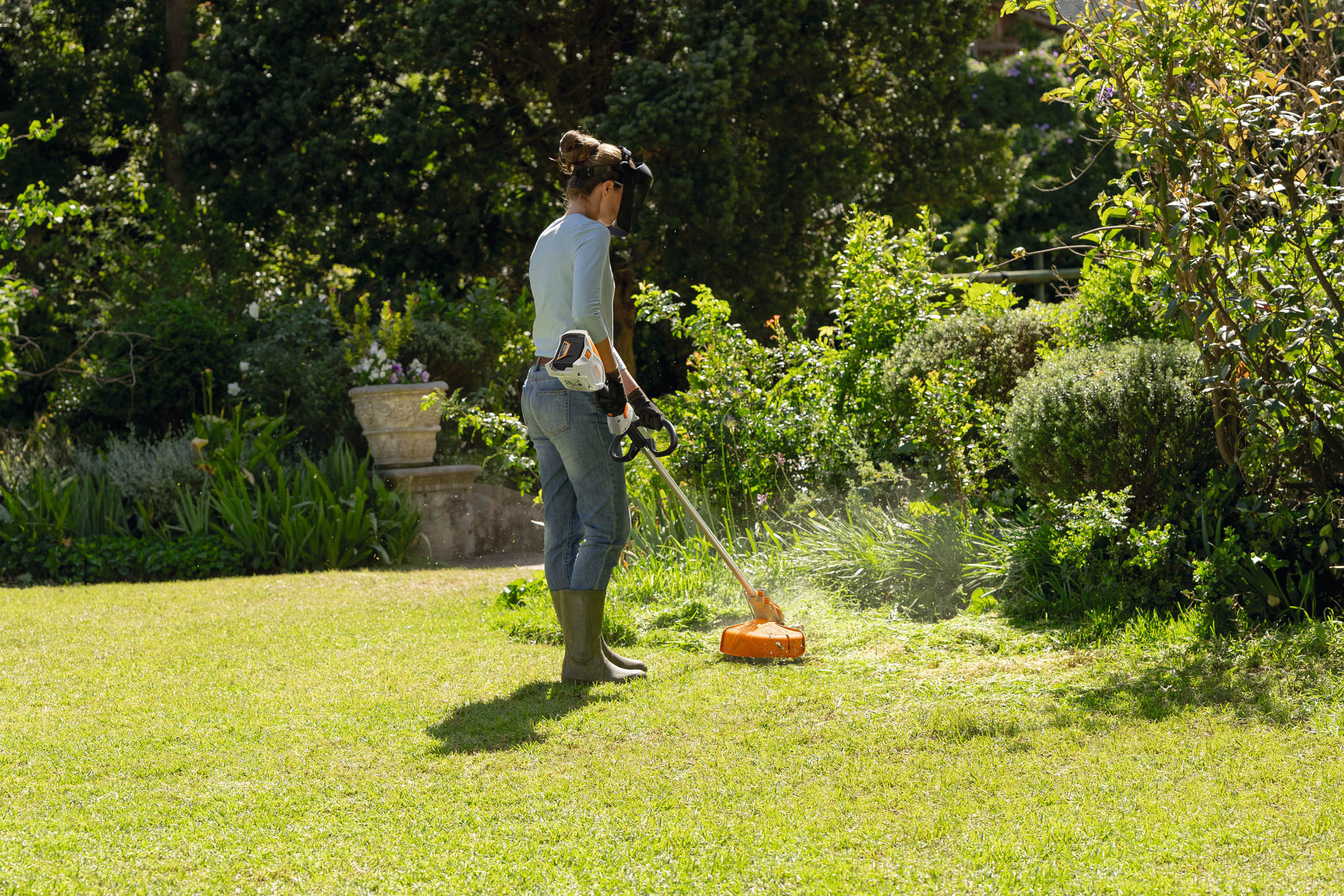 Desbrozadora STIHL FSA 60 con Batería y Cargador